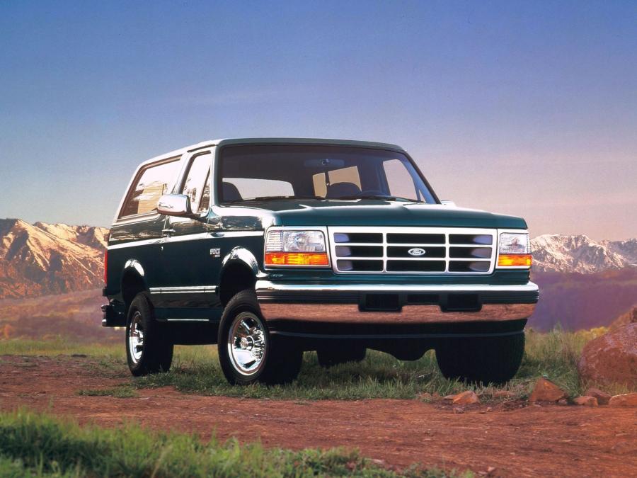  Ford Bronco 1992 года  (фото 1 из 6)